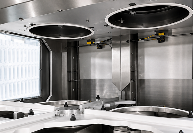 Zoom sur les deux chambres de travail simultané de la machine MecanoFAST